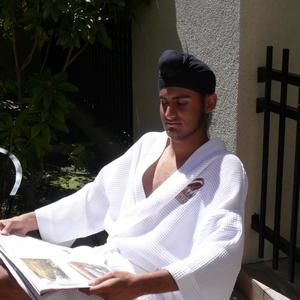 Meet your Posher, Hansmeet